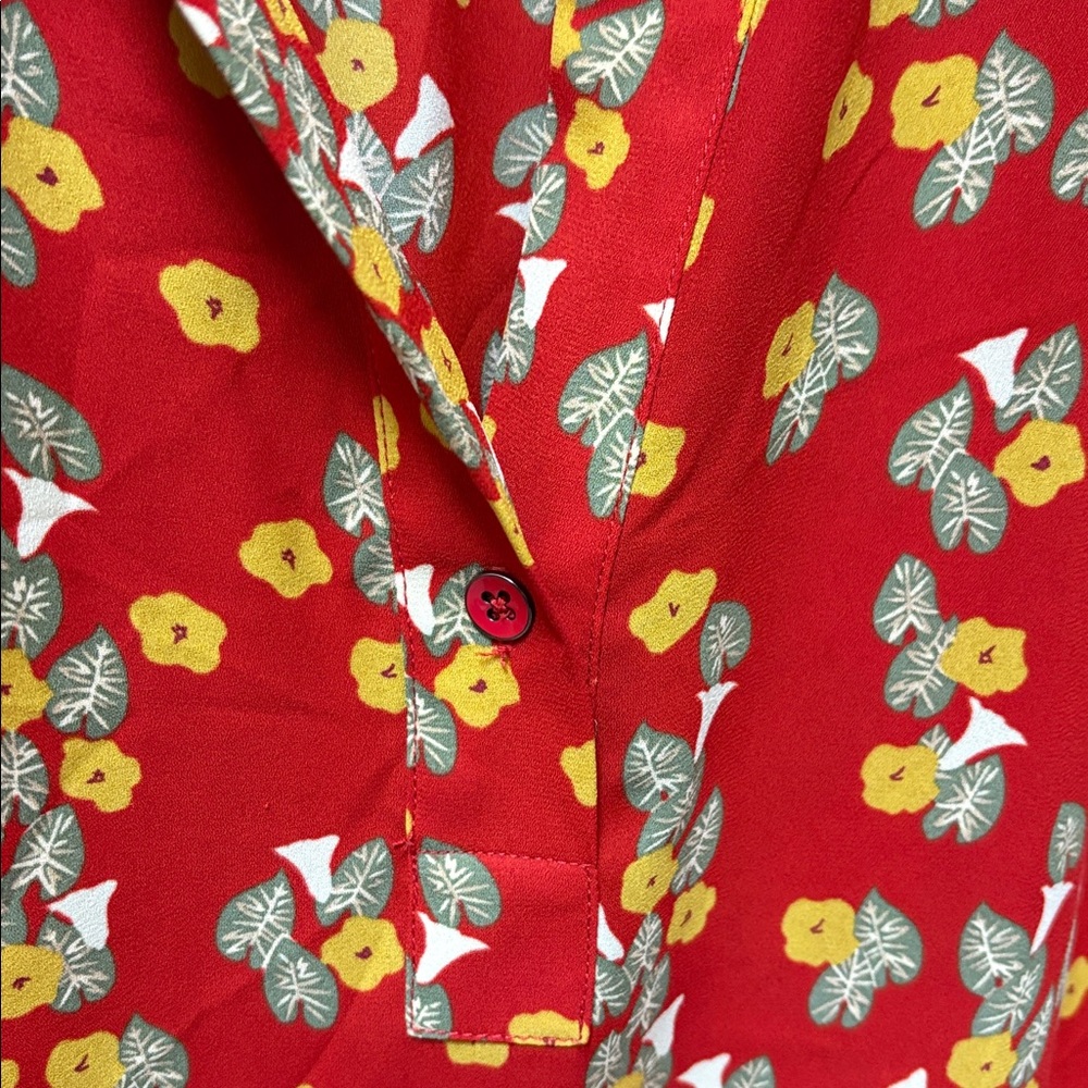 Cabi red floral top - Picture 3 of 7